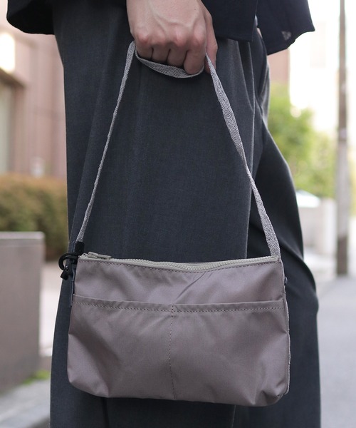 OJO DE MEX（オホデメックス） ショルダーバッグ Banda Zip Pouch
