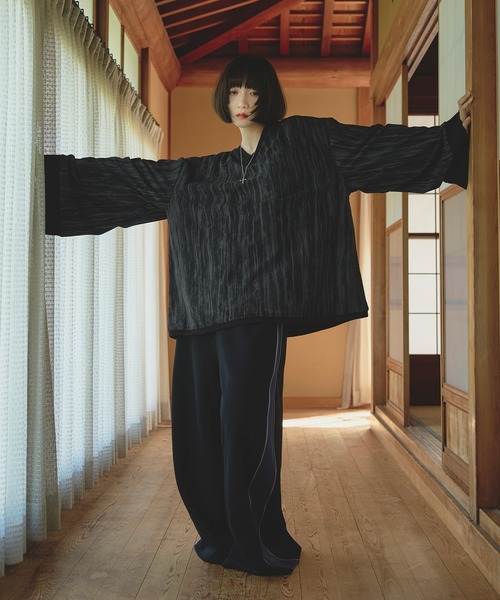 狐独 トレーナー スウェット コーデュロイフレアスリーブVネック