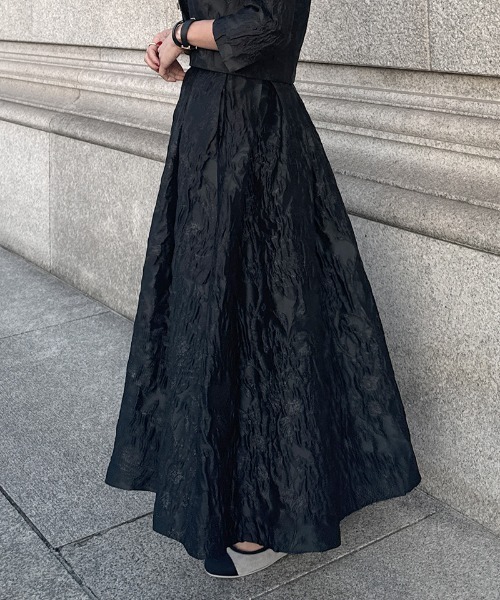 7.9万✨未使用 hLM リーフカットジャガードジレ 24年STORY 黒 38 7.9万✨未使用 hLM リーフカットジャガードジレ 24年STORY 黒 38 7.9万