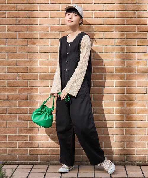 プリーツプリーズ　カットソー　中国　獅子　縁起柄　長袖トップス　3 プリーツプリーズ カットソー