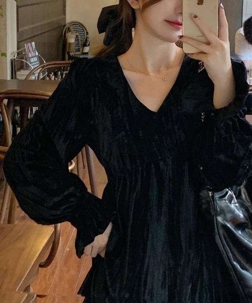 Diosfront ワンピース Vネックフリル切替ベロアミニワンピース
