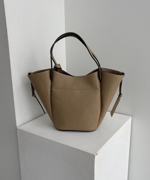 CAPRICIEUX LE'MAGE（カプリシューレマージュ） ショルダーストラップ