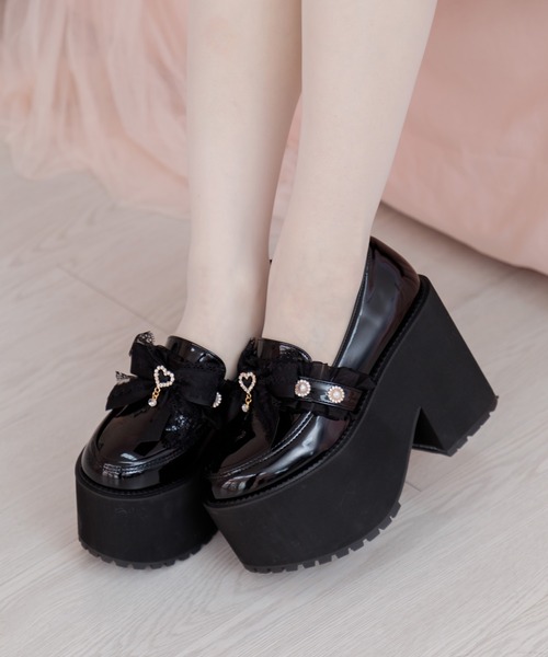 ROJITA（ロジータ） ローファー ハートビジューリボン厚底シューズ