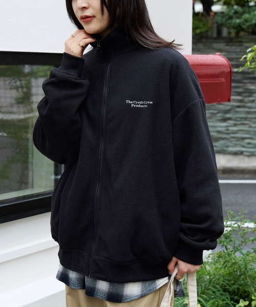 BURBERRY BLUE LABEL（バーバリーブルーレーベル） 刺繍ジップアップ