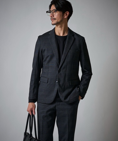 TETE HOMME GARNIERメンズセットアップスーツ新品未使用品8割引！ TETE HOMME（テット オム） セットアップ 上下2点セット ポンチ