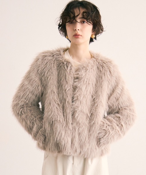 【未使用】M'S GRACY フェイクファー　ノーカラー　ショートコート ロングフェイクファーノーカラーショートコート（ノーカラージャケット