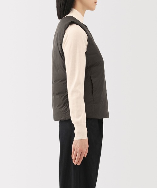 無印良品（MUJI） ダウンベスト ベスト 婦人 軽量ダウンポケッタブル