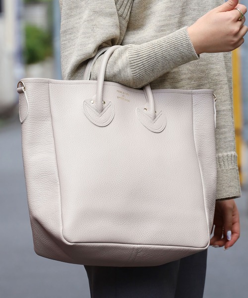 「YOUNG\u0026OLSEN The DRYGOODS STORE」 ハンドバッグ FREE ベージュ レディースの画像