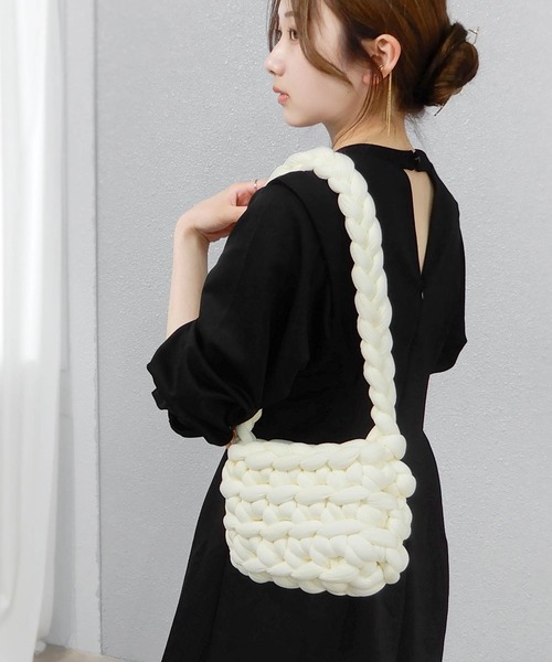 ハンドメイド BIG マンドゥちゃんショルダーバッグ マンドゥバッグ ショルダー チャンキーニット ライトグレー