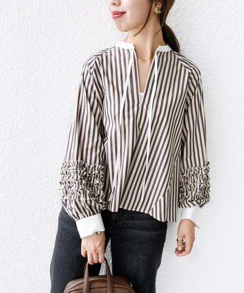 SHIPS WOMEN * 手洗い可能 袖 フリル デザイン ブラウス シップス SHIPS（シップス） ブラウス シャツ 「WEB限定」「手洗い可能」袖