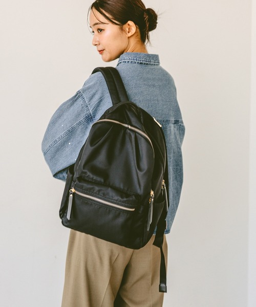 黒いナイロンリュック・ジッパーポケット付き NIZYU KANO/別注 ライトナイロンリュック M -【当店限定