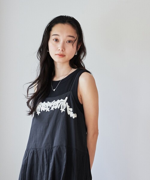 coen（コーエン） ワンピース 「Lipa別注」 モチーフ刺繍キャミ