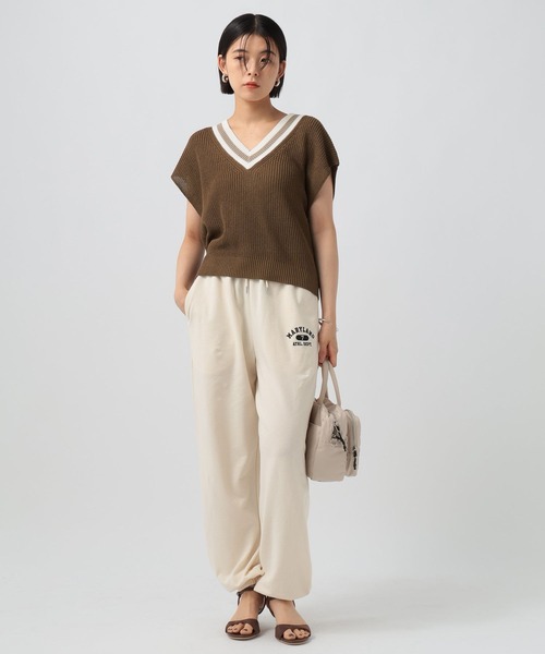 美品　BAYFLOW ニット　サイズ2 BAYFLOW ニット セーター 「立体感のあるワッフル柄」ライン