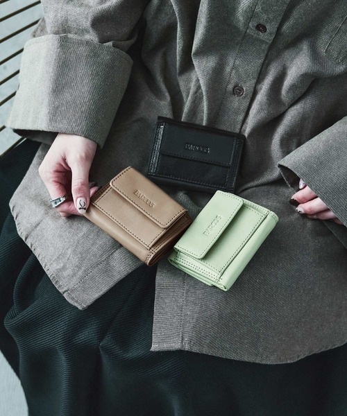 Fashion Letter（ファッションレター） ミニ 財布 リンクルパテント