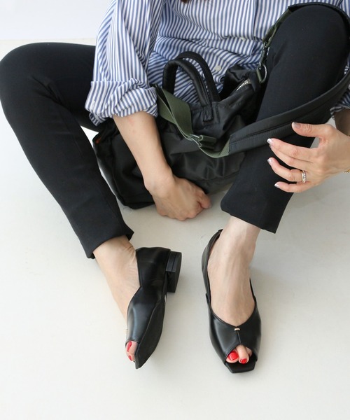 パンプス スクエアオープントゥVカットフラットシューズ「低反発スポンジ入り」