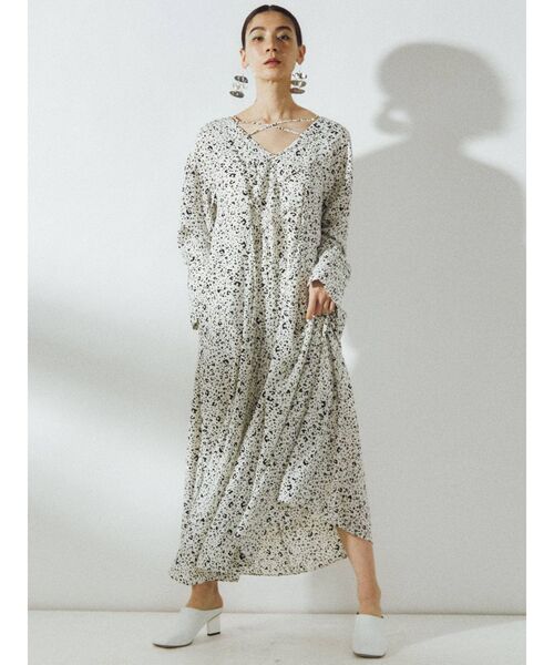 ワンピース プリントレースアップワンピース Zozotown Paypayモール店 通販 Paypayモール