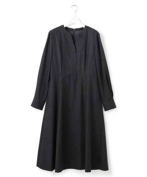 【新品】23区 ウールジョーゼット フィット&フレア ワンピース 38グレー 新品】23区 ウールジョーゼット フィット&フレア ワンピース 38