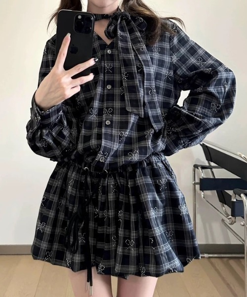ViViDAY シャツワンピース ストーンリボン柄チェックシャツワンピース