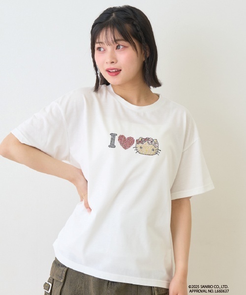 ほぼ新品♡ハローキティワイシャツダイカットメモ ほぼ新品‪♡ハローキティ 缶入りダイカットメモ 横浜中華街‬