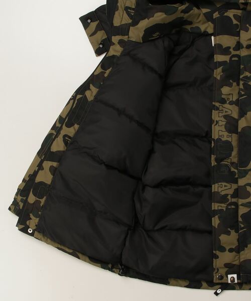 A BATHING APE（アベイシングエイプ） ダウン アウター 1ST CAMO