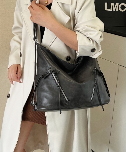 FREE STYLISTS ショルダーバッグ バッグ 通勤にぴったり リボン FREE STYLISTS ショルダーバッグ バッグ 通勤にぴったり リボン