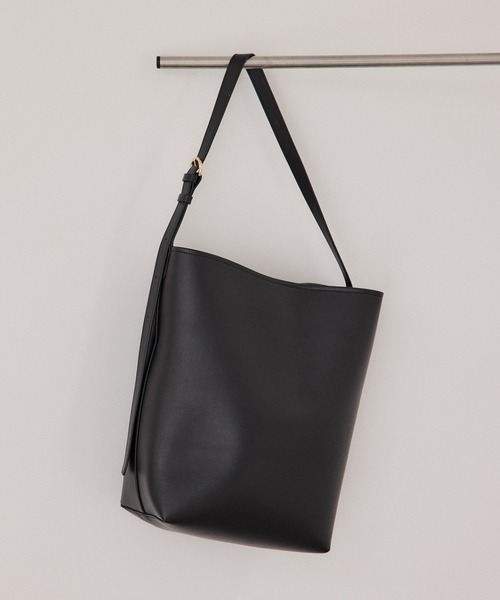 ADAM ET ROPE'（アダムエロペ） ショルダーバッグ バッグ ワンハンドル