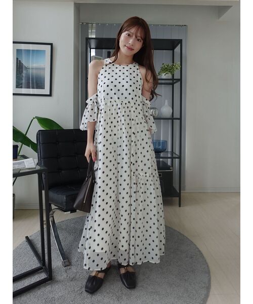 ワンピース 3WAYシアードットプリントギャザーフレアワンピース 「夏服」の画像