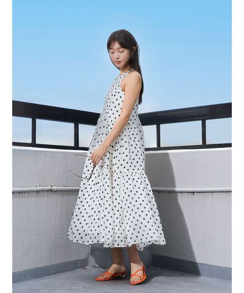 ワンピース 3WAYシアードットプリントギャザーフレアワンピース 「夏服」の画像