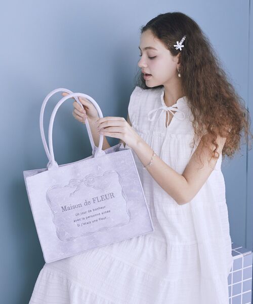 Maison de FLEUR（メゾンドフルール） トートバッグ ブルーマニア