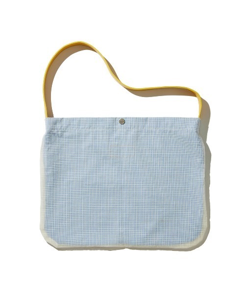 ショルダーバッグ  Badge Stripe Reporter Bag Metal Logo Crossbody Reporter Bag | Bags | Tommy Hilfiger
