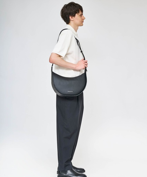 ❤️ GRIS BLACK ❤️ ショルダーバック❤️ gris ほぼ新品 CRAFSTO ショルダーバッグ バッグ BIO LEATHER クレセントバッグ