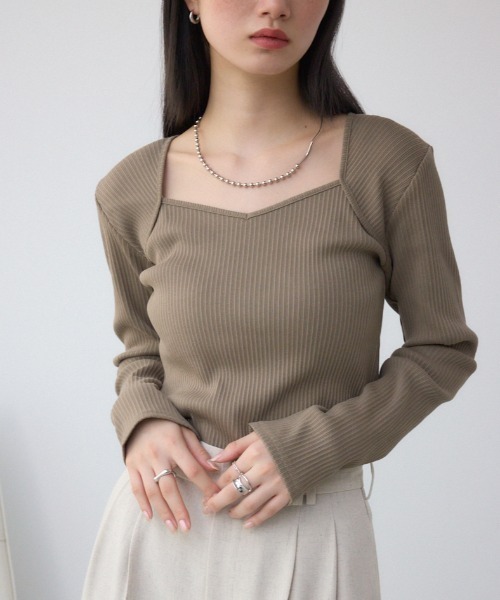 AZUL BY MOUSSY（アズールバイマウジー） tシャツ ダイヤネック長袖