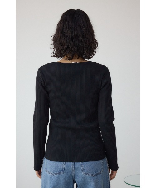 AZUL BY MOUSSY（アズールバイマウジー） tシャツ ダイヤネック長袖