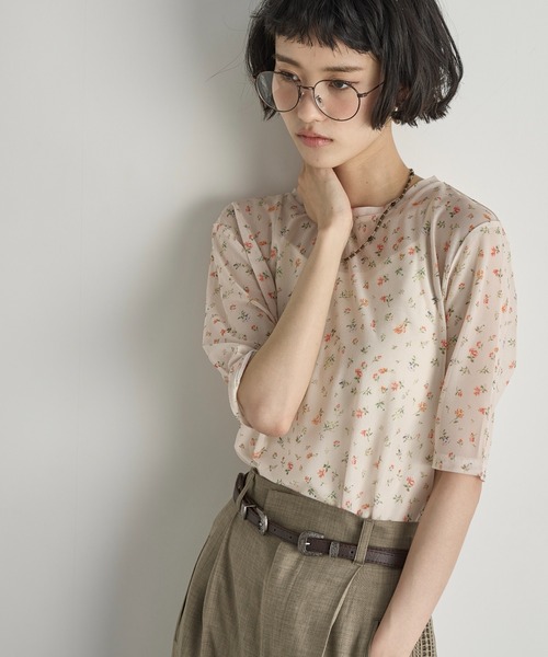 トップス yuann THE Yon tシャツ 小花柄シアーハーフスリーブプルオーバー