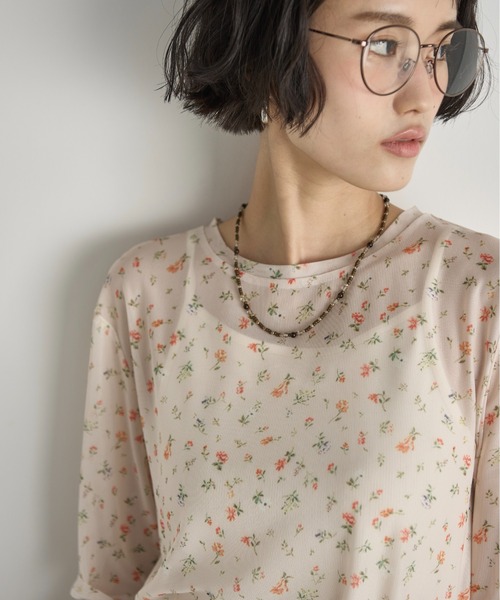 THE Yon tシャツ 半袖 小花柄シアーハーフスリーブプルオーバー