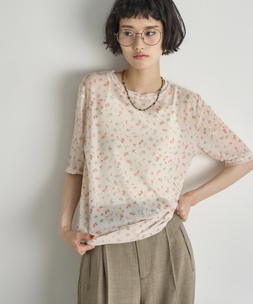 THE Yon tシャツ 半袖 小花柄シアーハーフスリーブプルオーバー