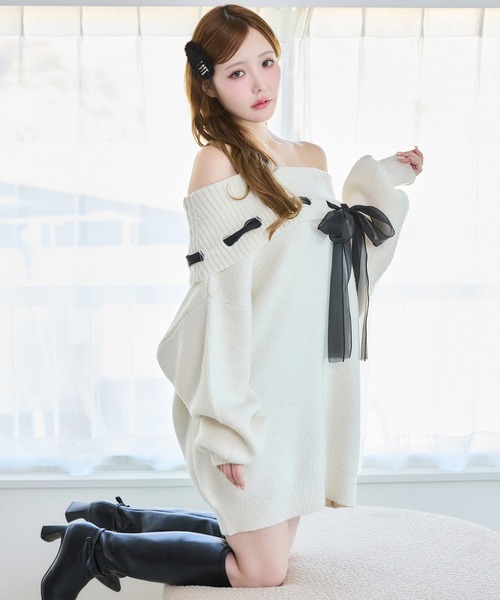 one after another NICE CLAUP ワンピース リボン付きオフショルニット