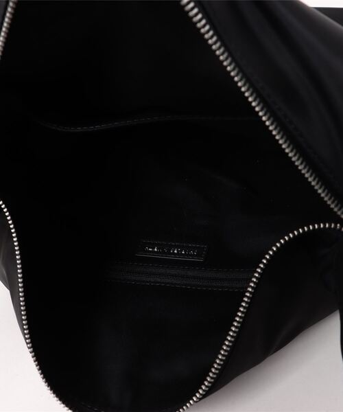 「CHARLES & KEITH」 ショルダーバッグ X-LARGE グレー レディース_画像3