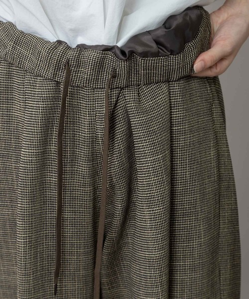 ワイドパンツ パンツ 「吸水・速乾性」ポリエステルレーヨンカラミ織りワイドパンツ レディースの画像