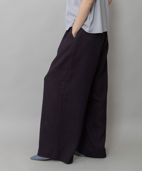 ワイドパンツ パンツ 「吸水・速乾性」ポリエステルレーヨンカラミ織りワイドパンツ レディースの画像