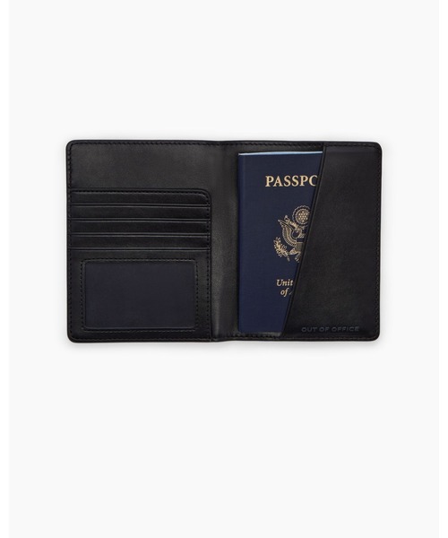 パスポートケース　マークジェイコブス　未使用品 MARC JACOBS（マーク・ジェイコブス） パスポートケース LEATHER THE