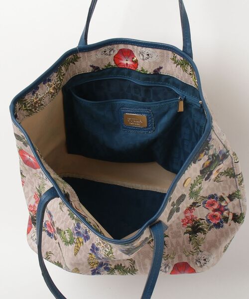FURLA(フルラ) 花柄トートバッグ - ネイビー レディース : ZOZOTOWN FURLA(フルラ) 花柄トートバッグ - ネイビー レディース : ZOZOTOWN