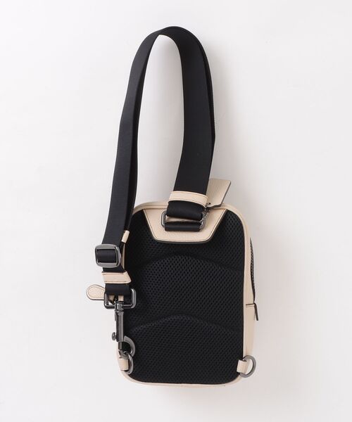 COACH（コーチ） ショルダーバッグ - ベージュ レディース : ZOZOTOWN
