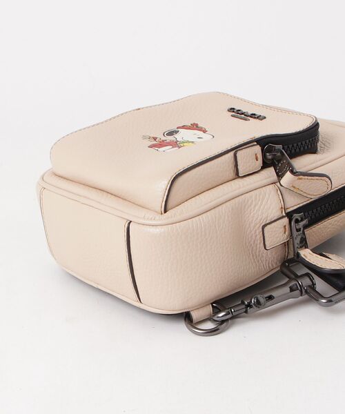 COACH（コーチ） ショルダーバッグ - ベージュ レディース : ZOZOTOWN