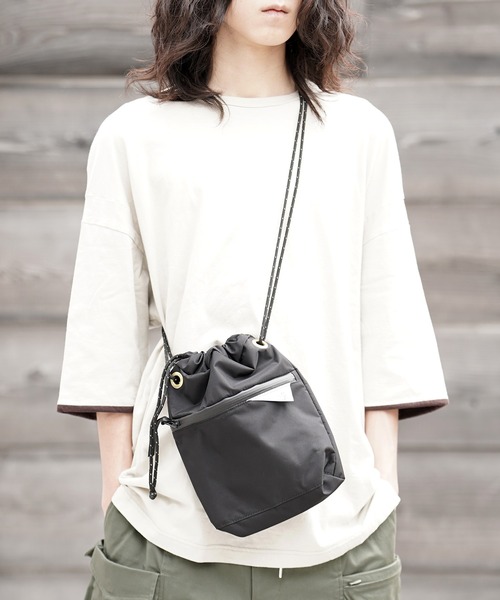 LIVERAL（リヴェラル） ショルダーバッグ バッグ レディース メンズ