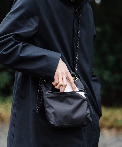 LIVERAL（リヴェラル） ショルダーバッグ バッグ レディース メンズ