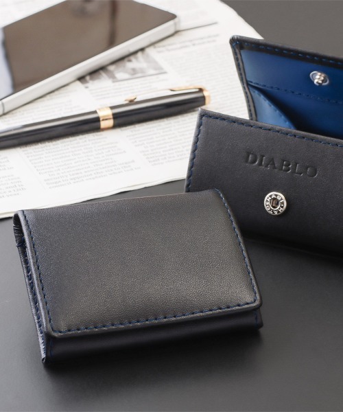 黒レザー コインケース 8ポケット クラシックレザーライン Dコインケース｜Wallet COMME des
