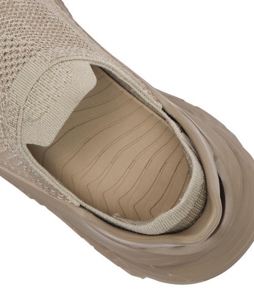HOKA ONEONE（ホカ オネオネ） hoka サンダル RESTORE TC 1134532-DOTN