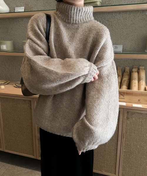 ニット セーター ローゲージハイネックオーバーボリュームスリーブ