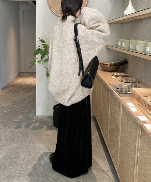 ニット セーター ローゲージハイネックオーバーボリュームスリーブ